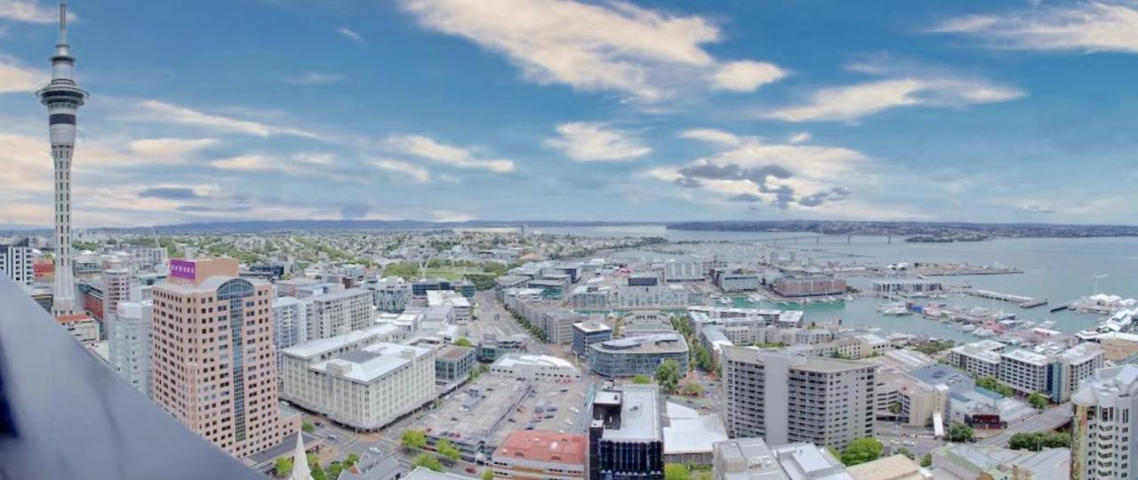 Magnificent Harbour View Skytower View Apartment In Cbd オークランド エクステリア 写真