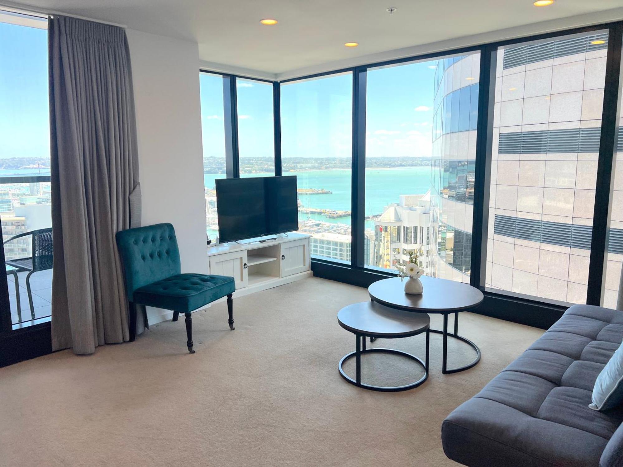 Magnificent Harbour View Skytower View Apartment In Cbd オークランド エクステリア 写真