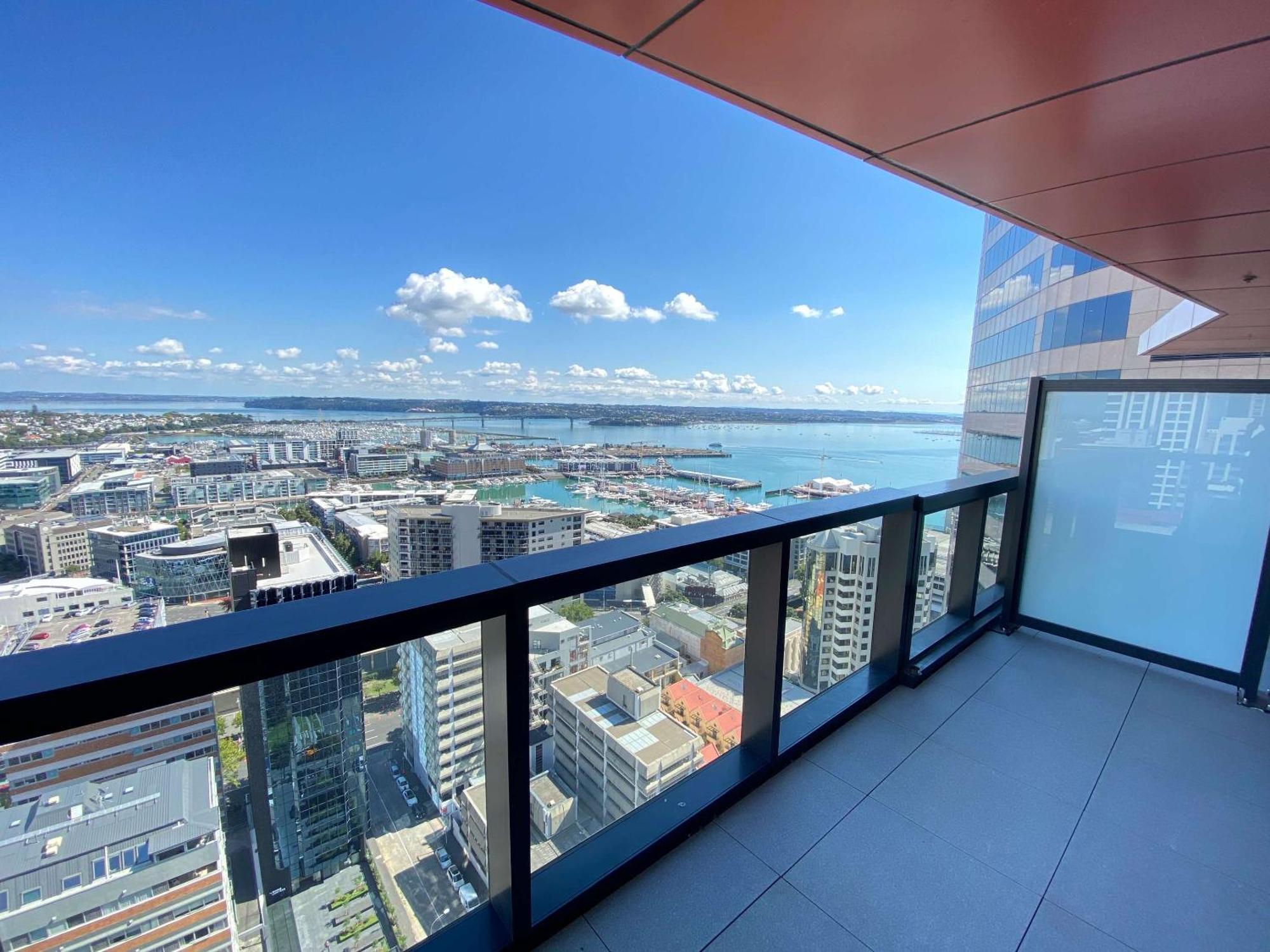 Magnificent Harbour View Skytower View Apartment In Cbd オークランド エクステリア 写真